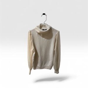 Marled Cream Textured Sleeve Turtleneck Sweater